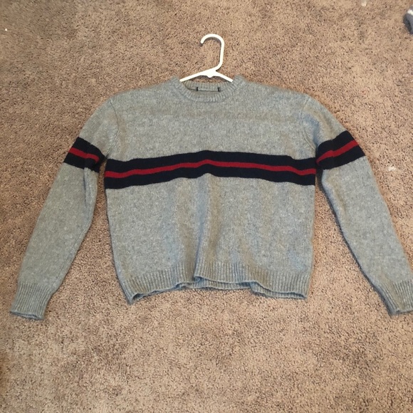 ♡ RARE BRANDY MELVILLE SWEATER ♡ - Picture 4 of 6
